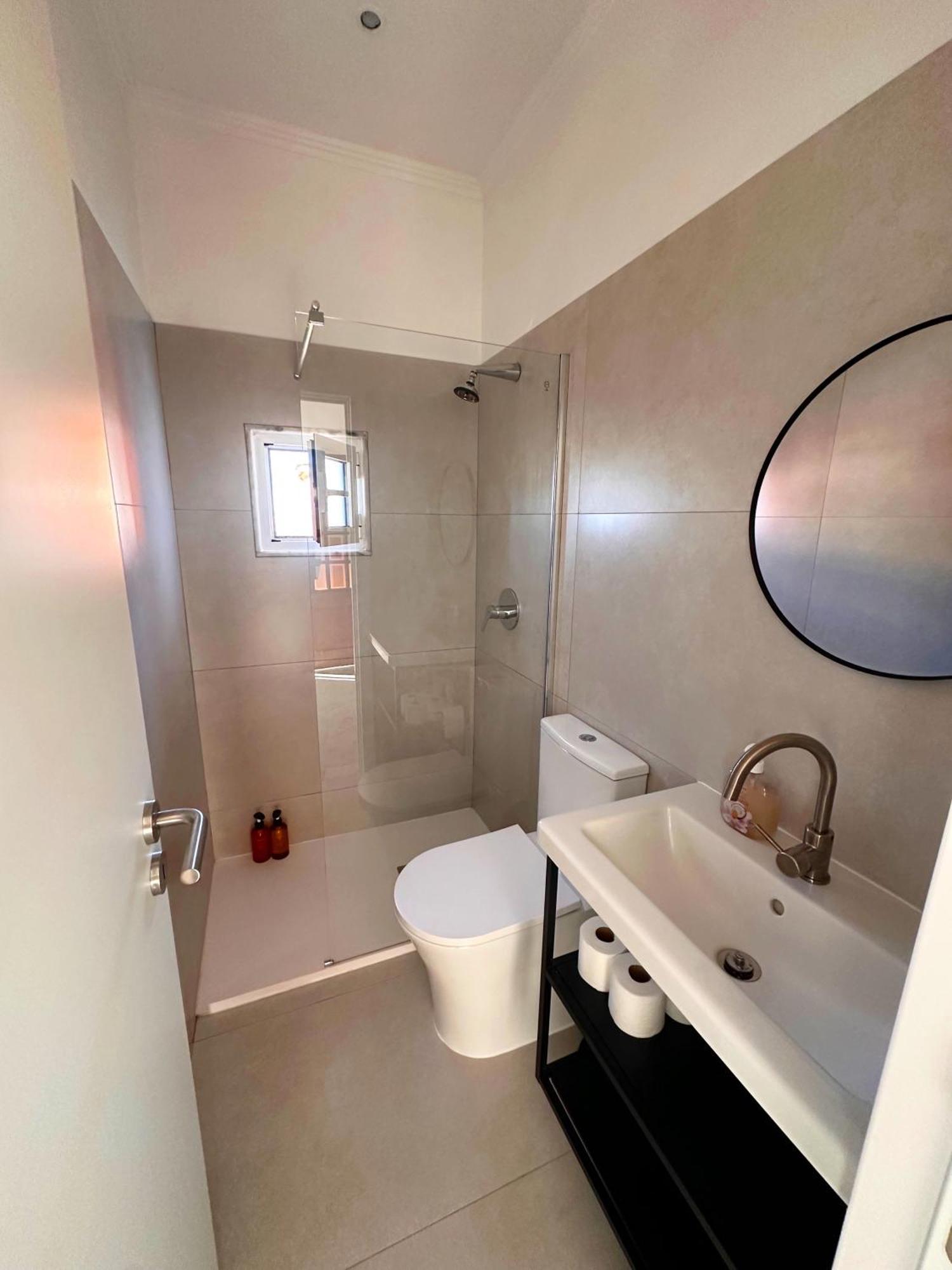 Habitación Doble con baño compartido
