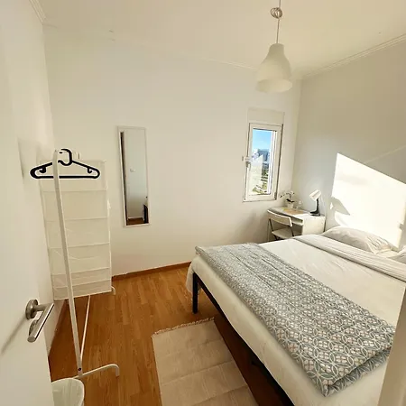 Lisbon Airport Guesthouse-2